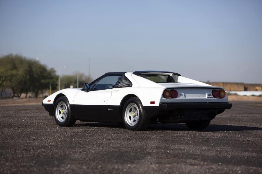  Ferrari 308 GTS Quattrovalvole 1982 года  (US) (фото 6 из 25)